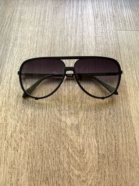 quay australia high profile matte black aviator statement sunglasses eyewear NEW